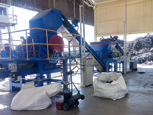 墨西哥電纜回收線現(xiàn)場(chǎng)